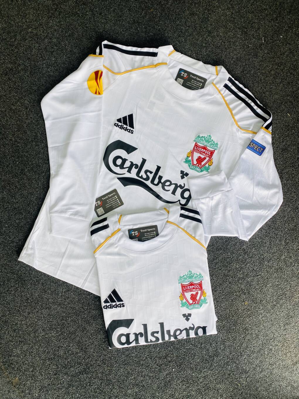 Liverpool FC 2006,7 Away Full Sleeve Jersey