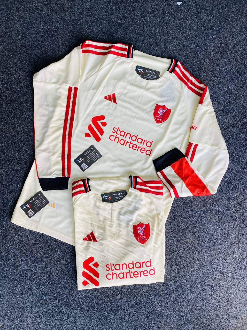 Liverpool FC Away 2025,26  Full Sleeve Jersey