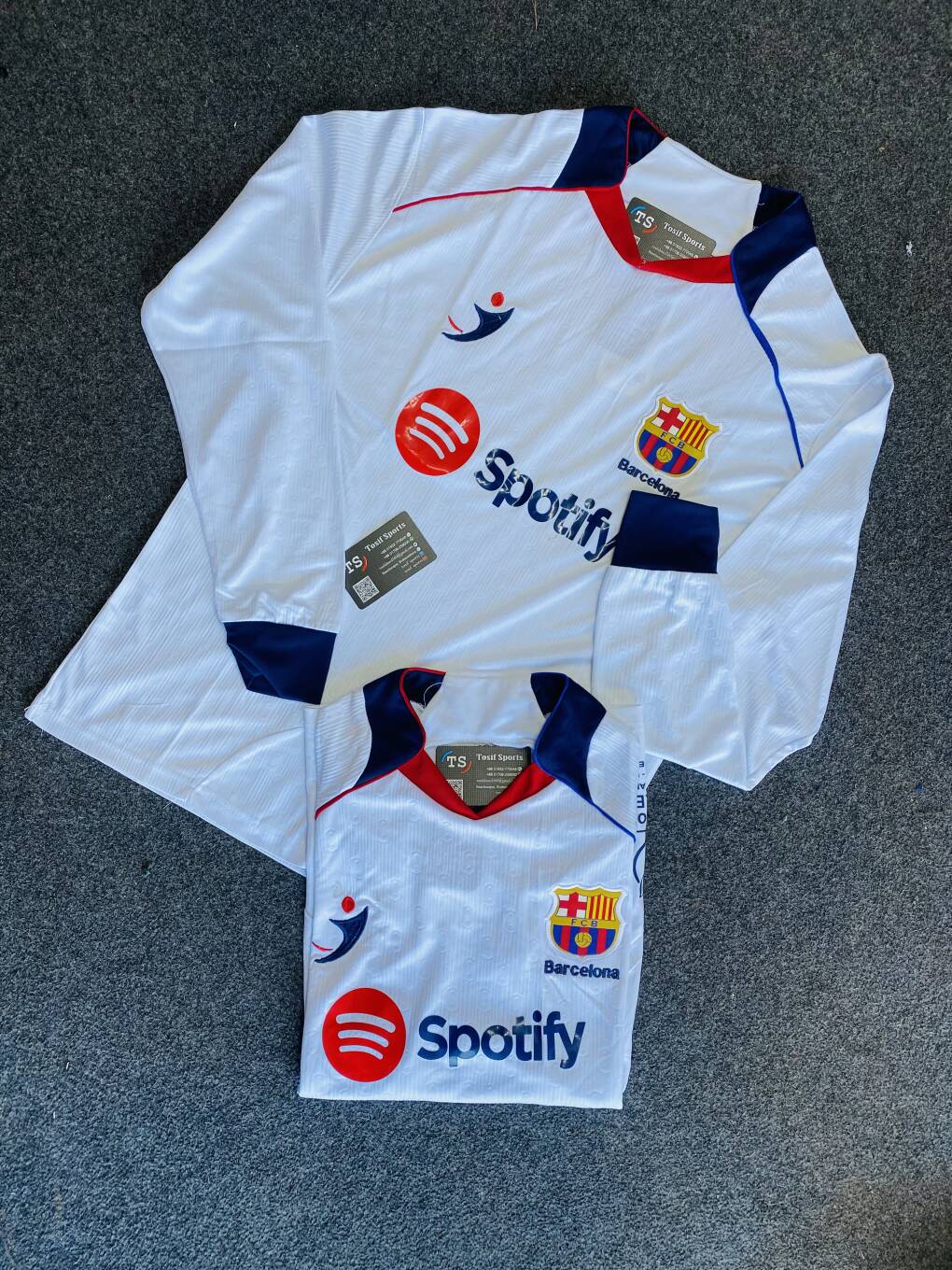 FC Barcelona White Full Sleeve kit