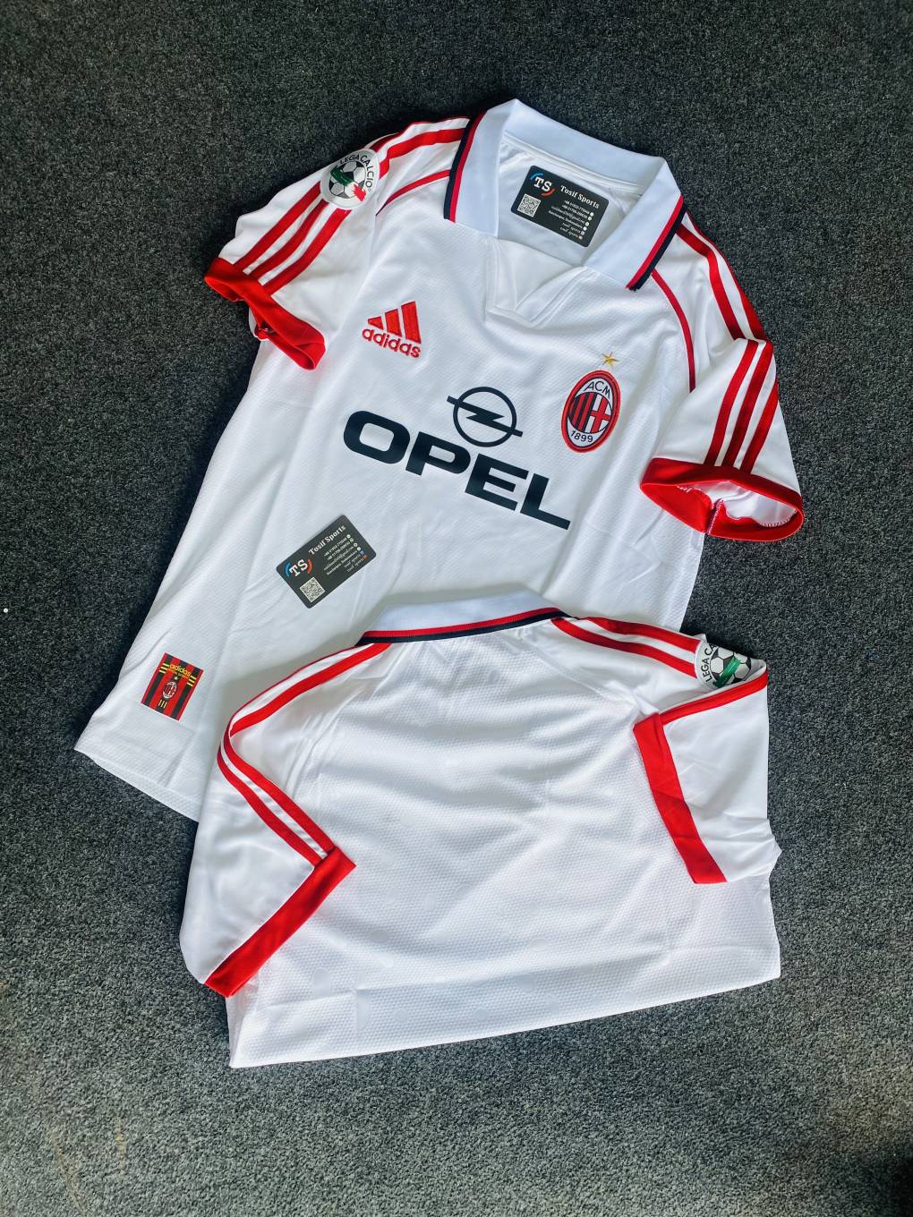 AC Milan 2000-02 Away(Haf Sleeve Jersey)