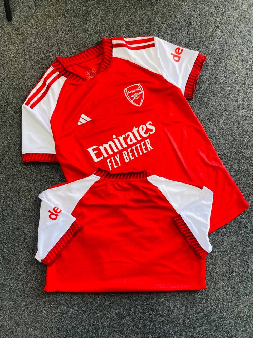 Arsenal 26,27Home Kit [Haf Sleeve]
