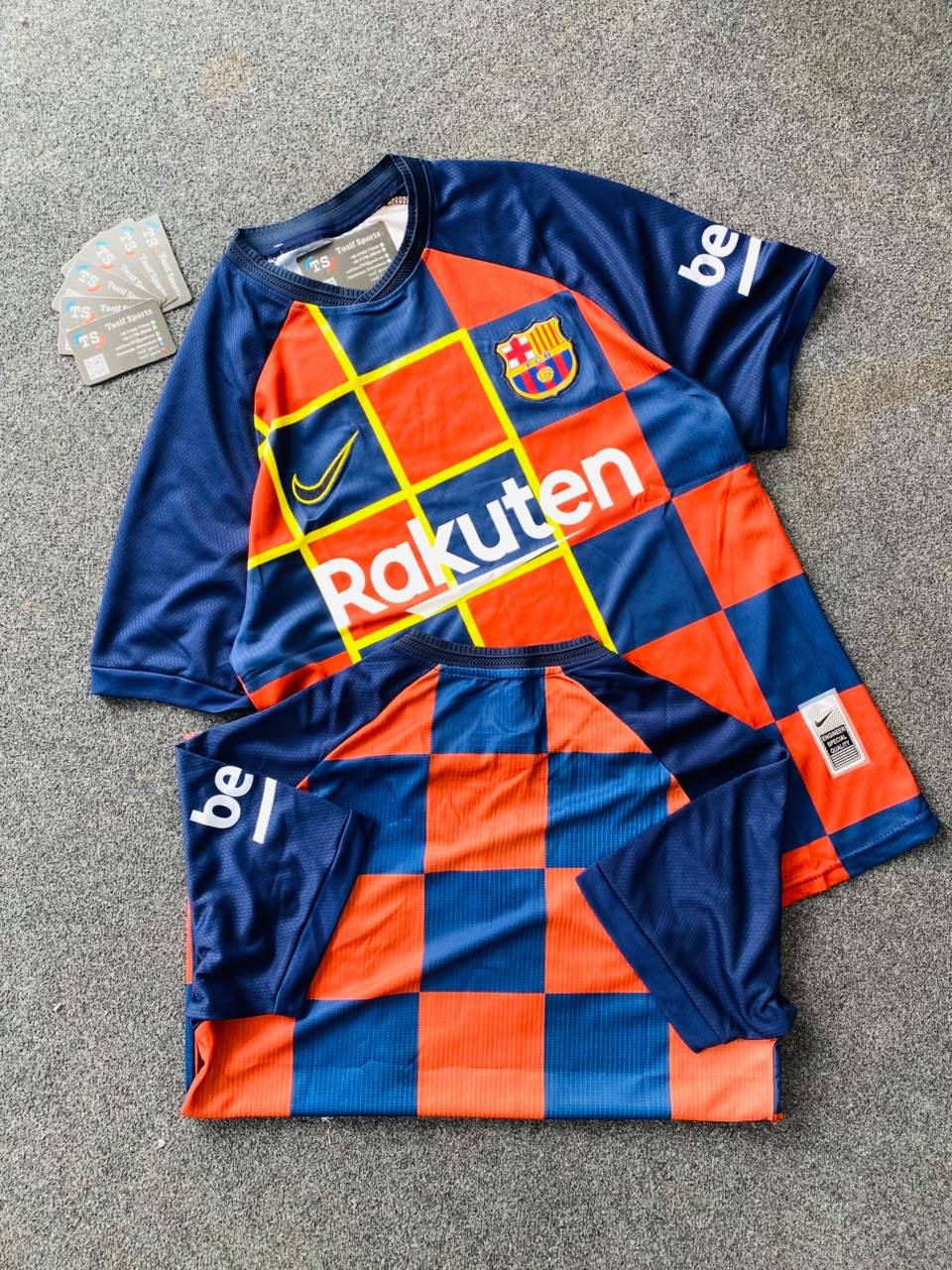Barcelona 2019-20 home kit