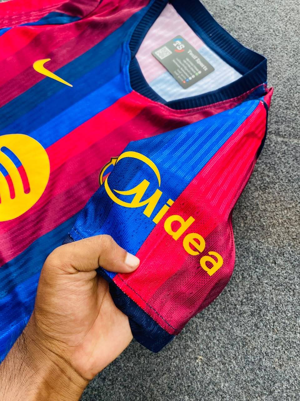 Barcelona 26,27 Home Kit [Player Edition]
