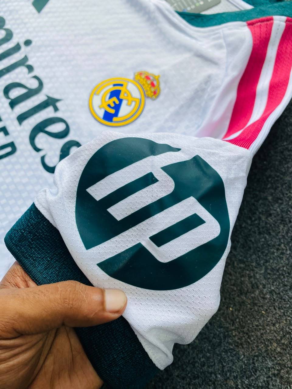 Real Madrid 26-27 Home [Player Edition]