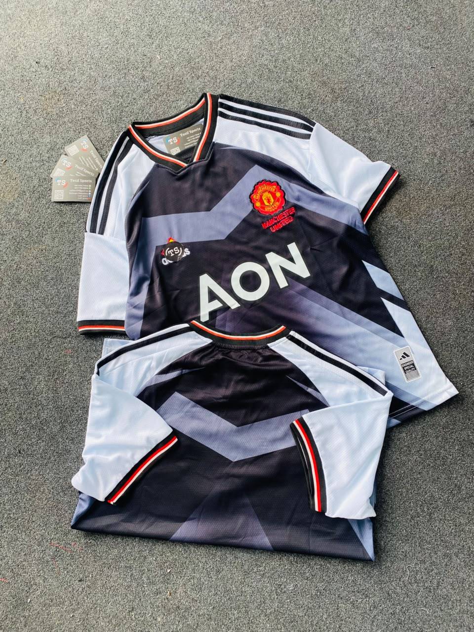 Manchester United Icon Jersey