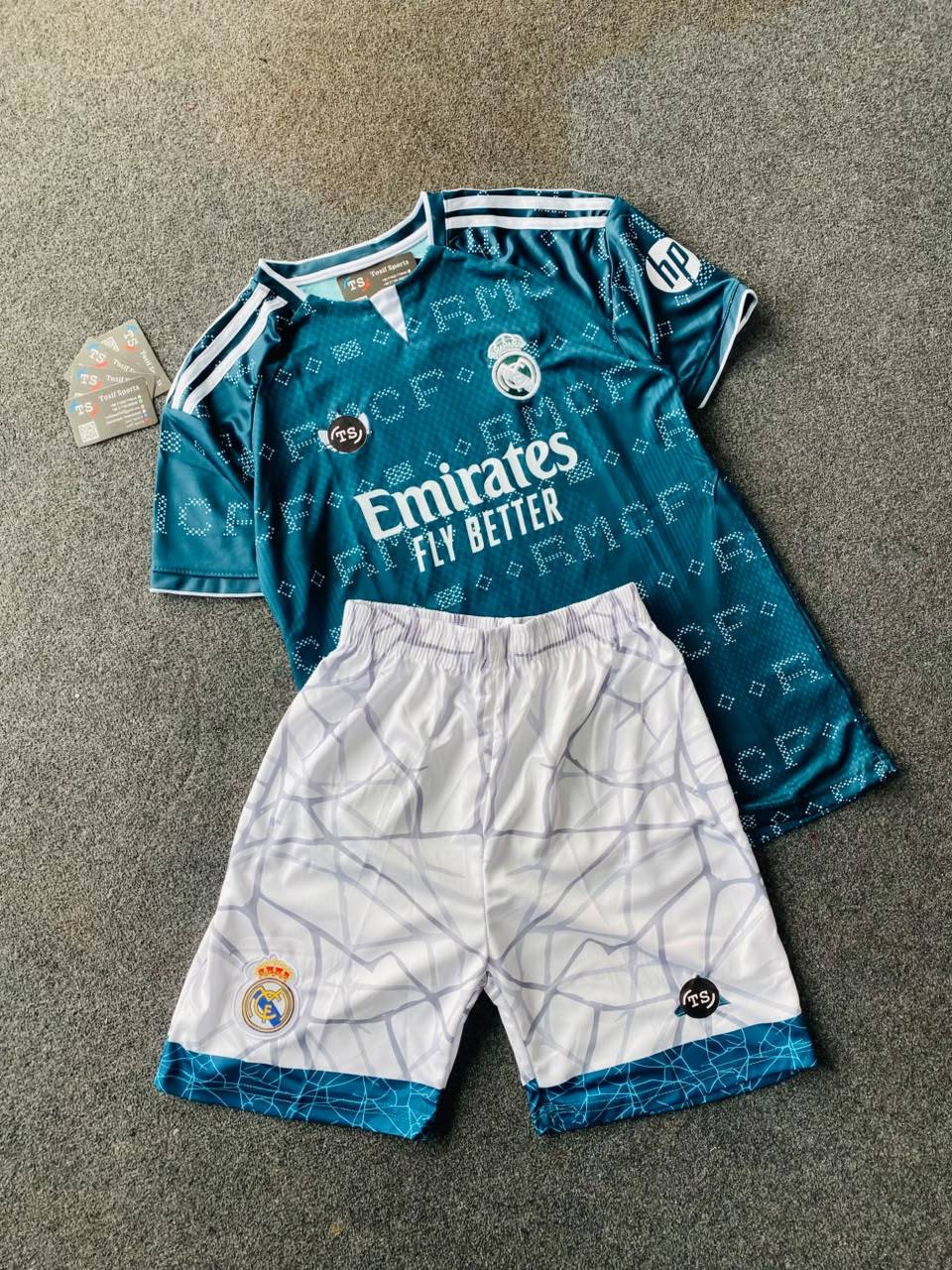 Real Madrid 26-27 Away [combo Set]