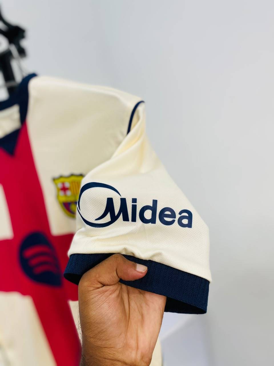 Barcelona 26-27 Fourth Kit (BD Premium)