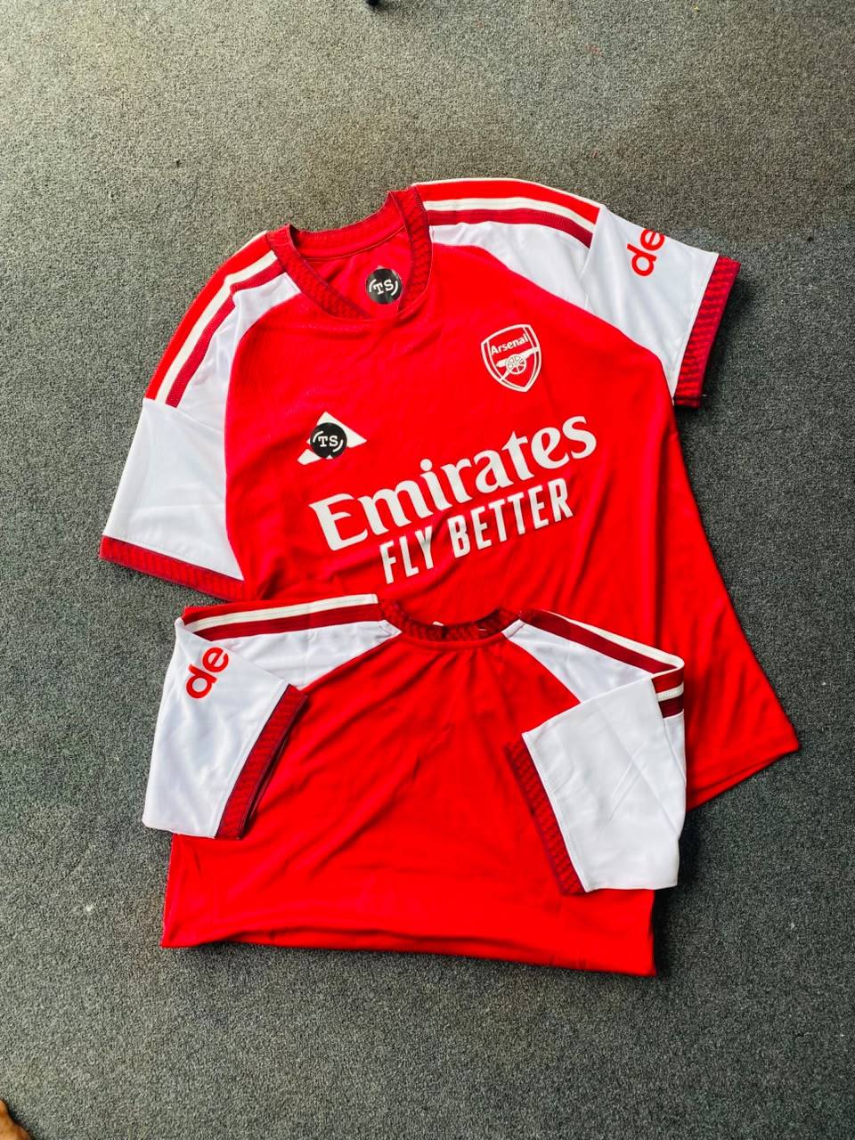 Arsenal 26,27Home Kit  [Replica Version]
