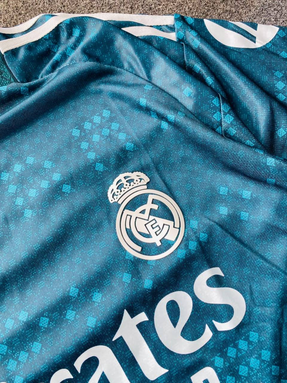 Real Madrid 26-27 Away Kit [Replica Version]