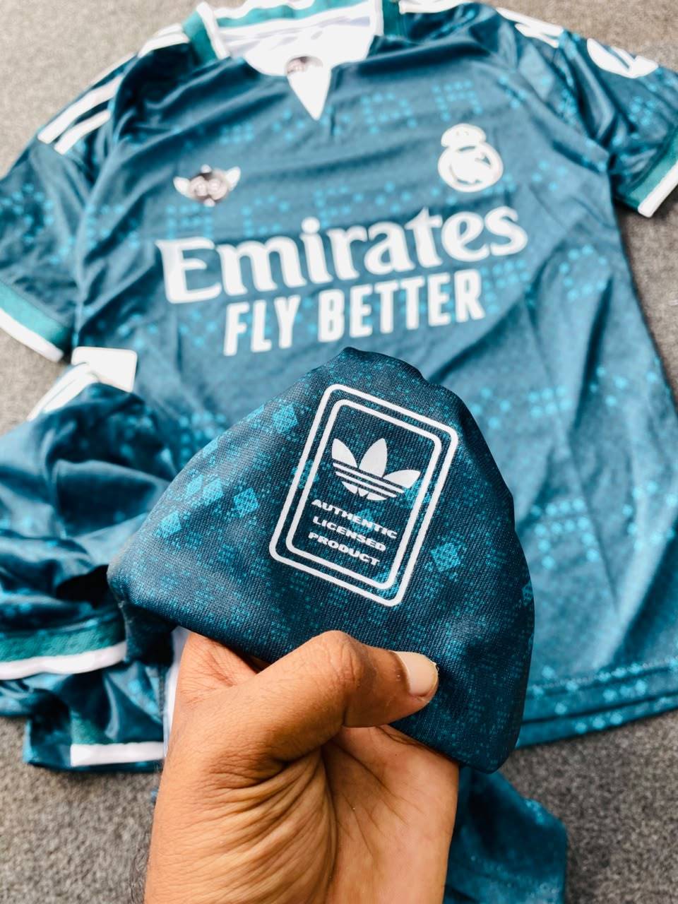 Real Madrid 26-27 Away Kit [Replica Version]