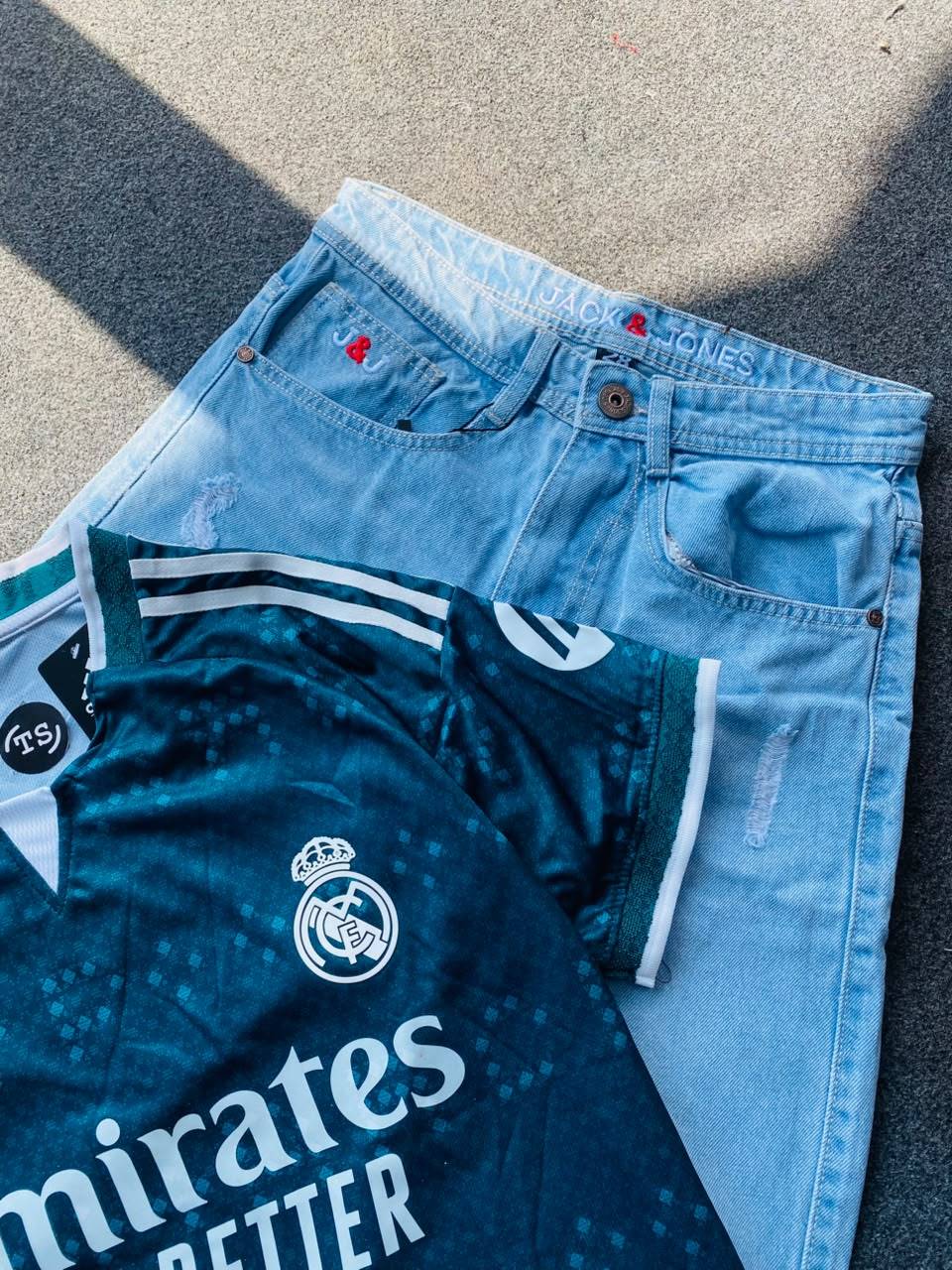 Real Madrid 26-27 Away Kit [Replica Combo]