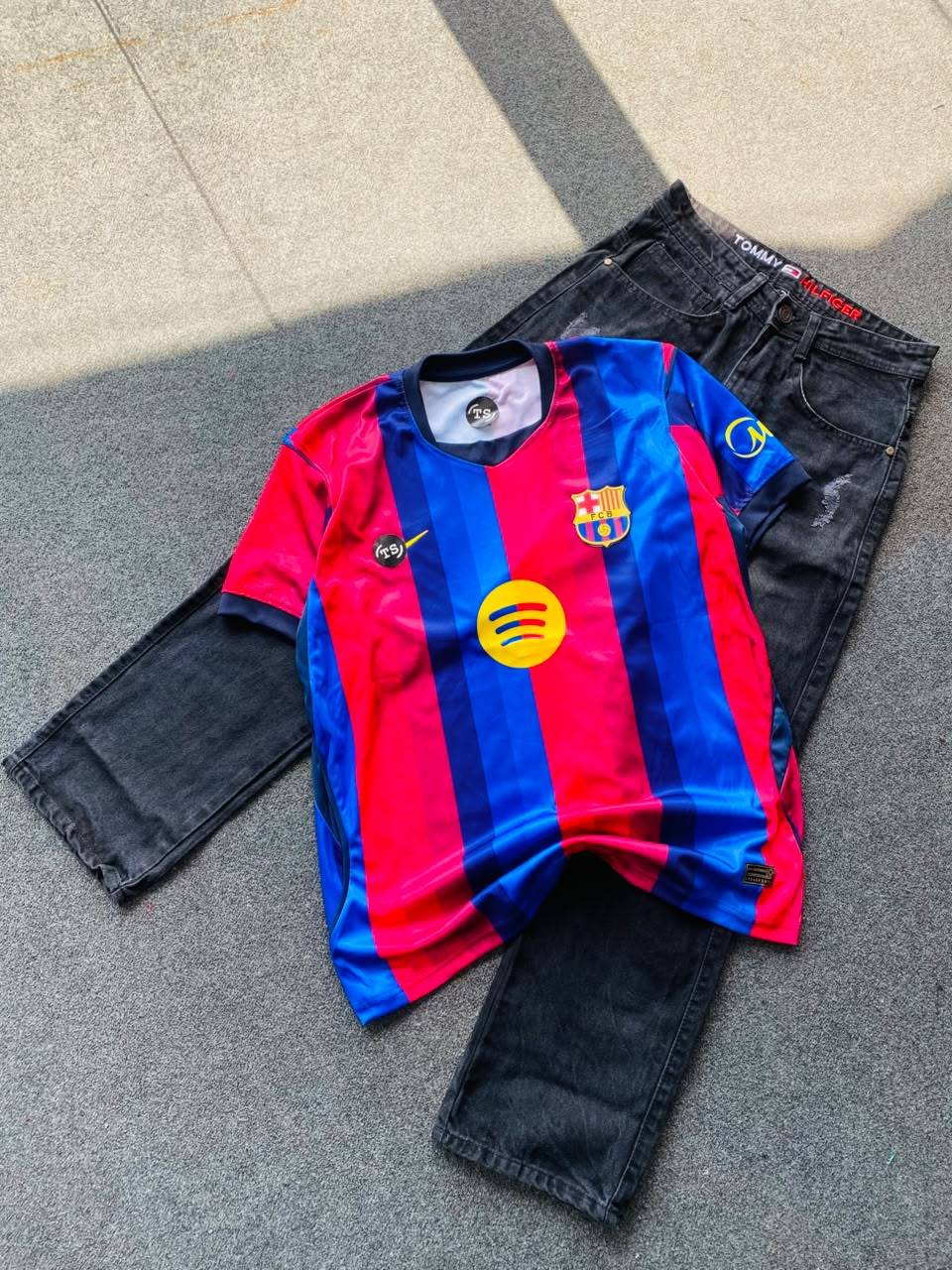 Barcelona 26,27 Home Kit [Replica Combo]