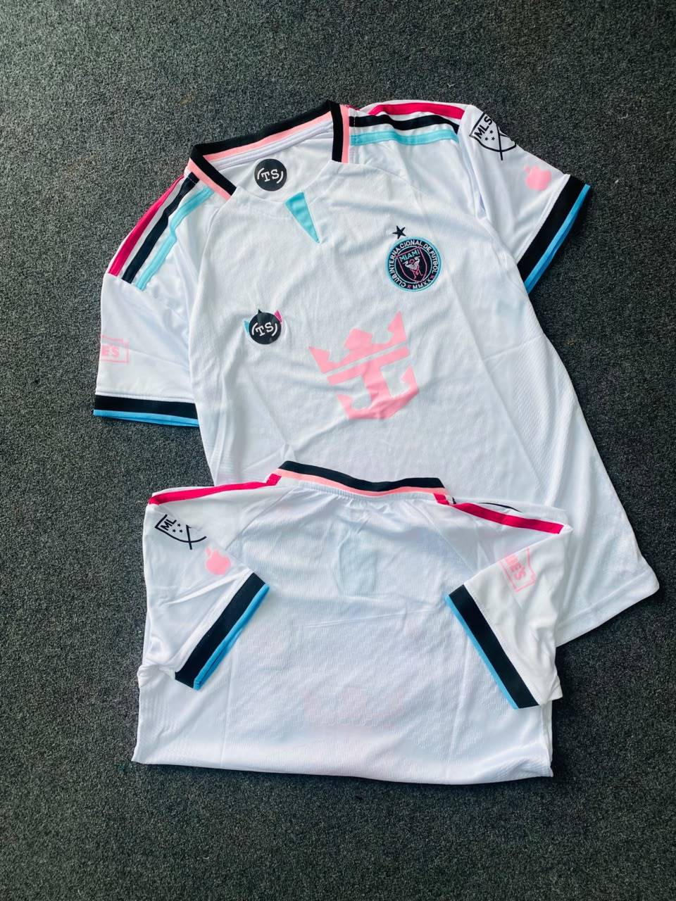 Miami 26,27 Third Kit  [BD Premium]