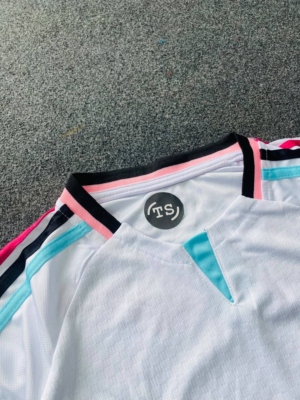 Miami 26,27 Third Kit  [BD Premium]