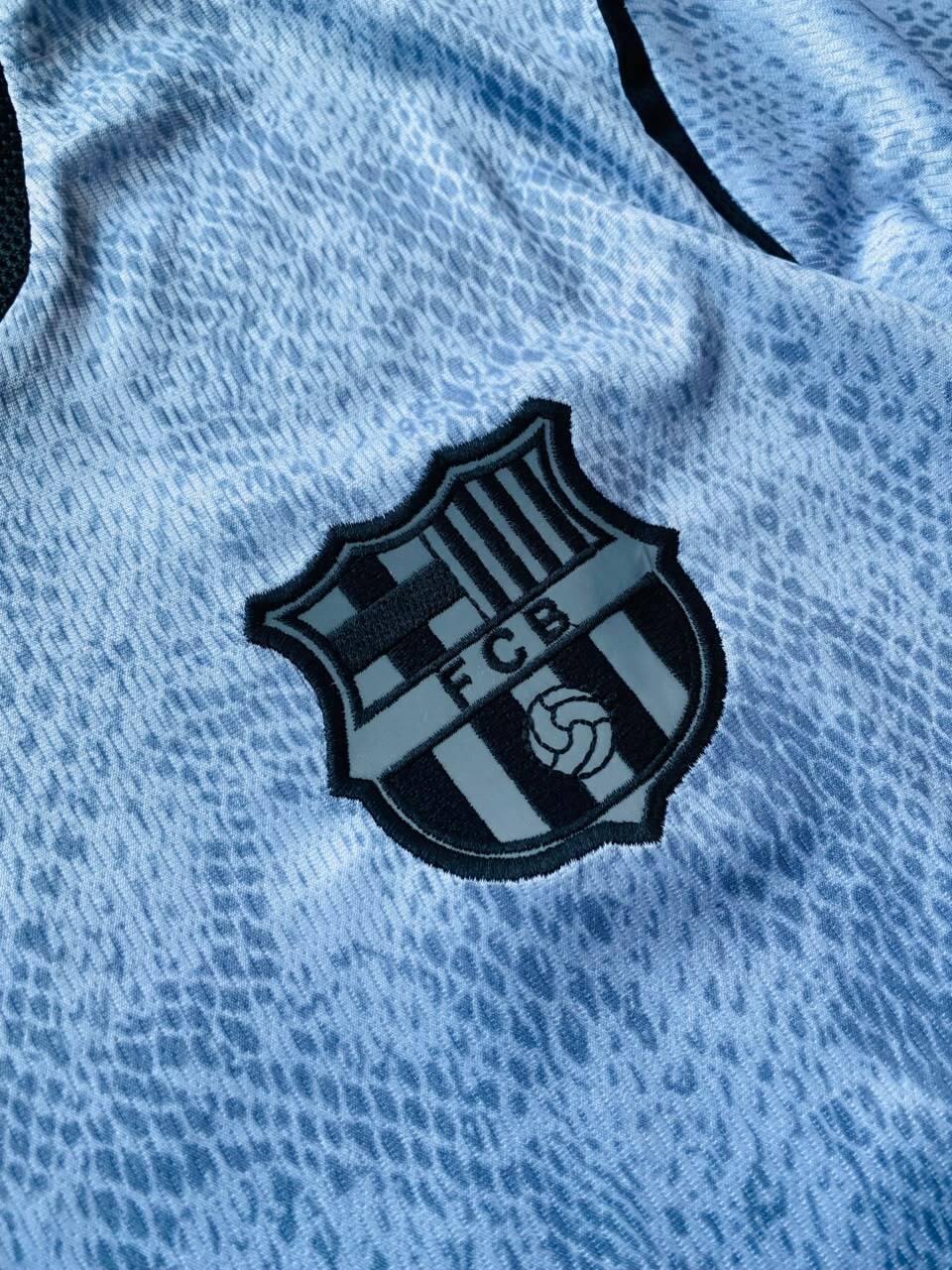 Barcelona 26-27 Gk Kit (BD Premium)