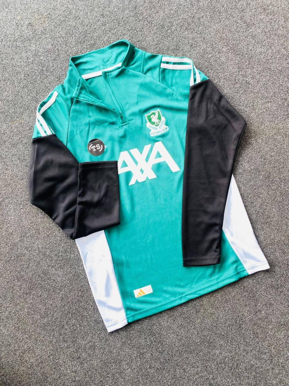 Liverpool [Green]Training Top