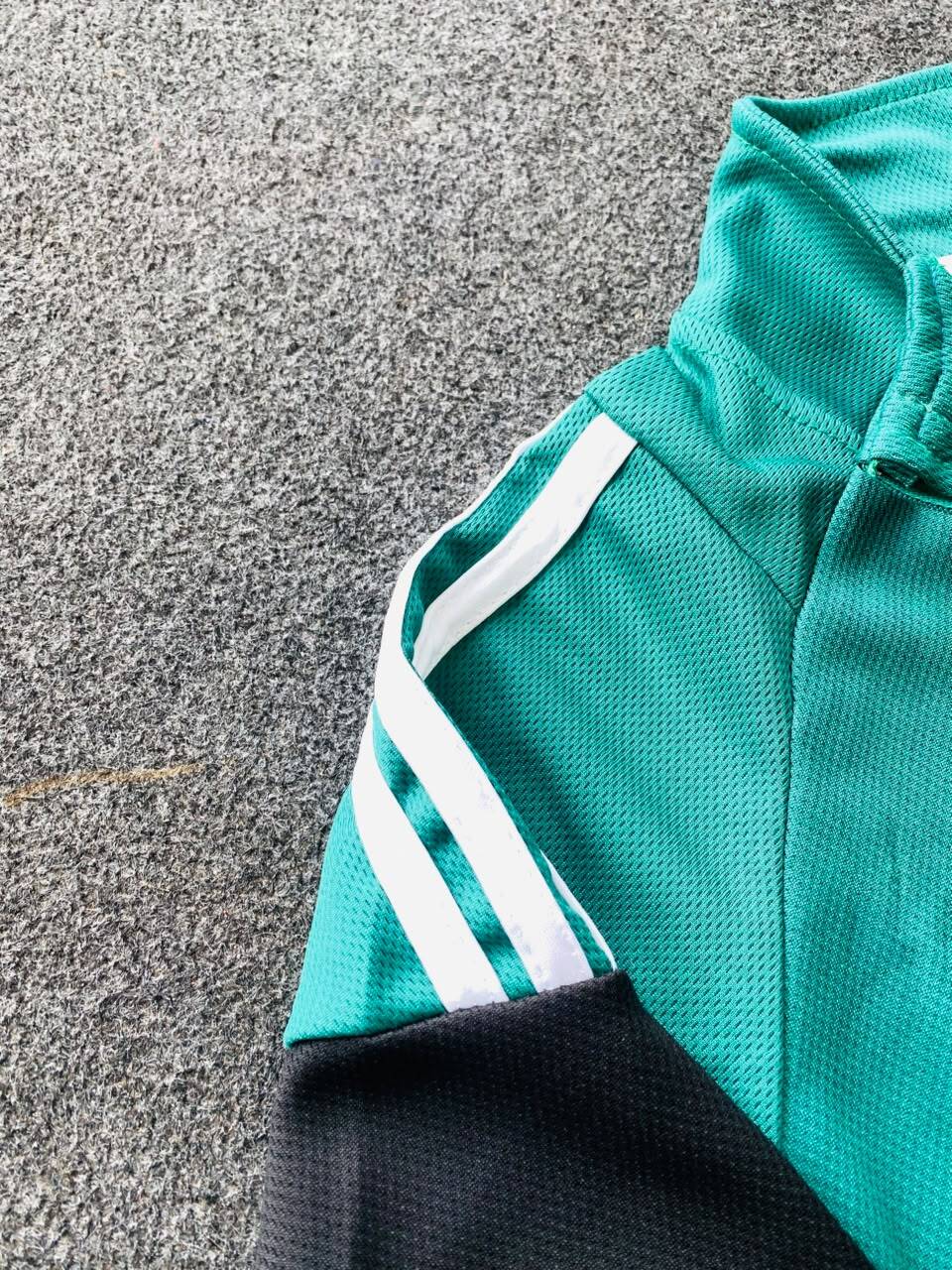Liverpool [Green]Training Top