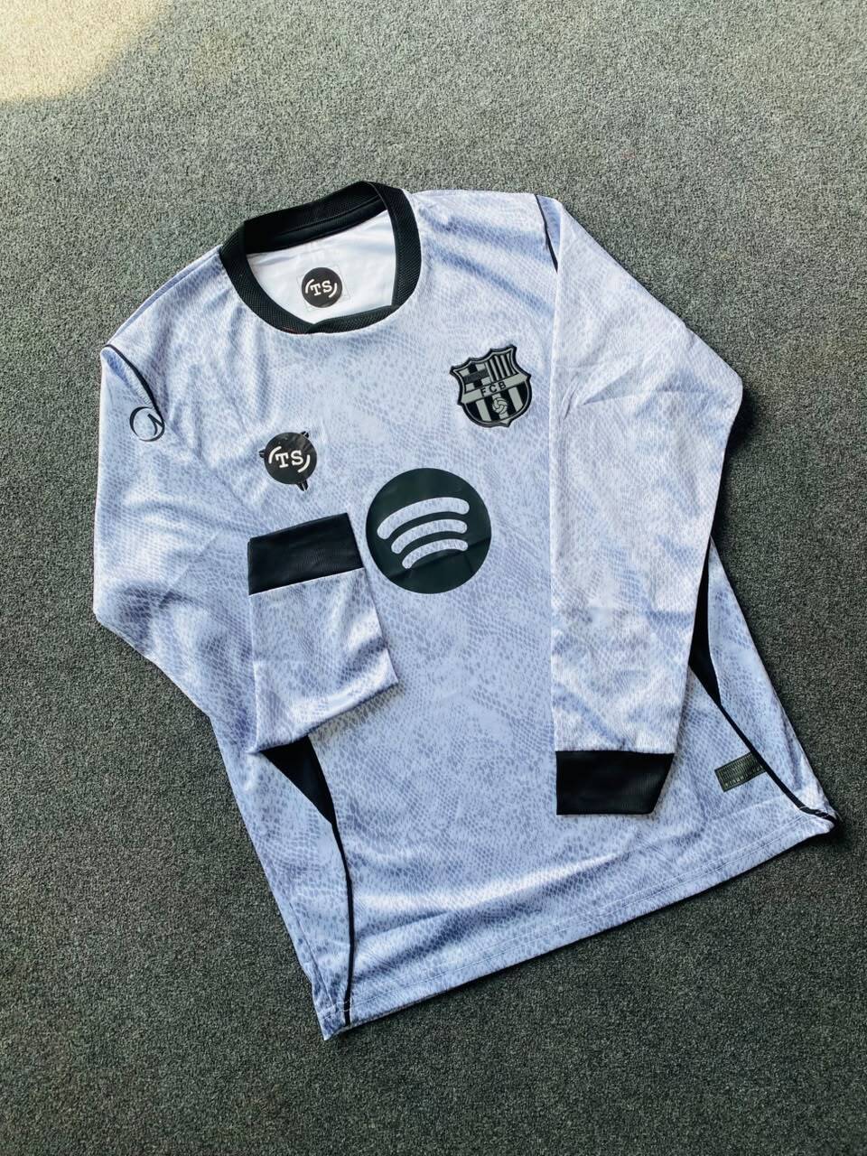 Barcelona 26-27 Gk Kit (BD Full Slevee)