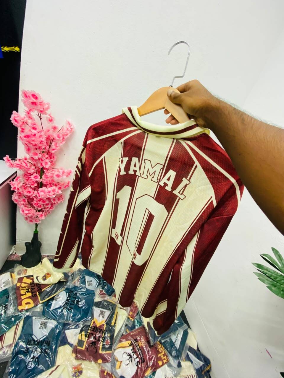 Liverpool Boxy Drop [Full Sleeve #1]